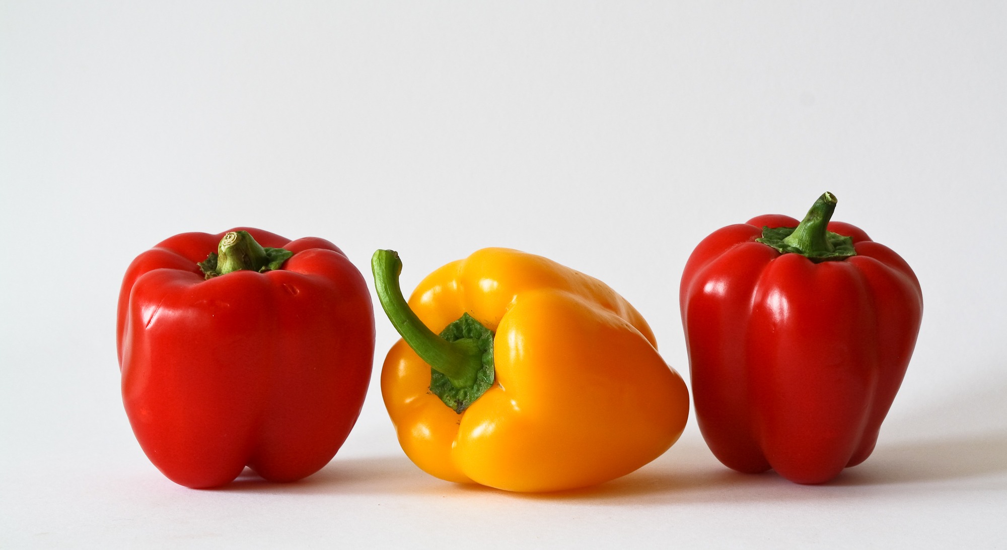 paprika-vegetables-colorful-food-57426 (1)